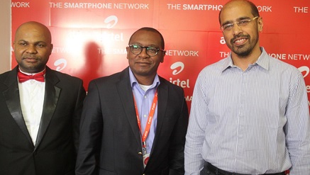 (L-r): David Umoh, senior manager, Data & Portals, Maurice Newa, chief commercial officer, Airtel, and Nitin Anand, vice president, Data Products & Services, at the Airtel Smart Network media launch in Lagos during the week.